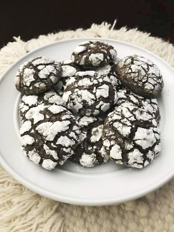 Chocolate Crinkle Cookies