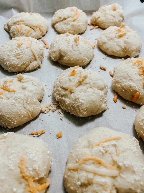 Filipino Cheese Bread