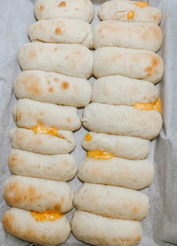 Sweet Cheese Rolls