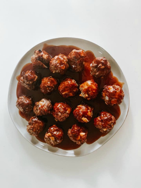 Cocktail Meatballs with Sweet & Sour Sauce