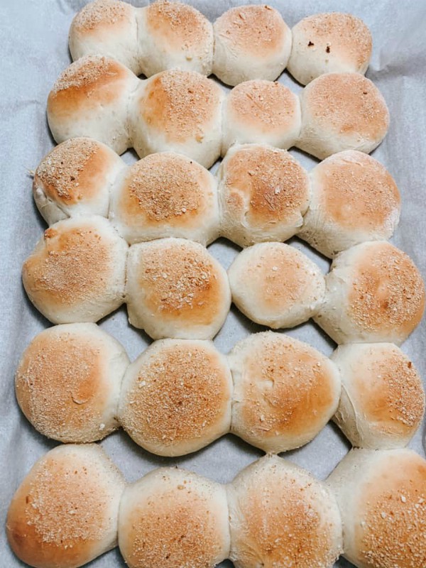 Pandesal (Filipino Bread Rolls)