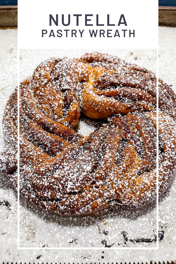 Nutella Pastry Wreath