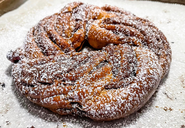 Nutella Pastry Wreath